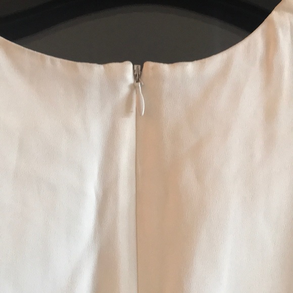 Dress - Picture 4 of 6